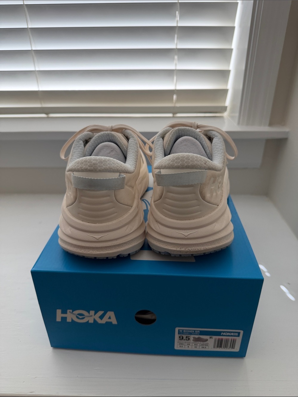 Hoka Bondi SR All Terrain Athletic Shoes - Picture 4 of 9